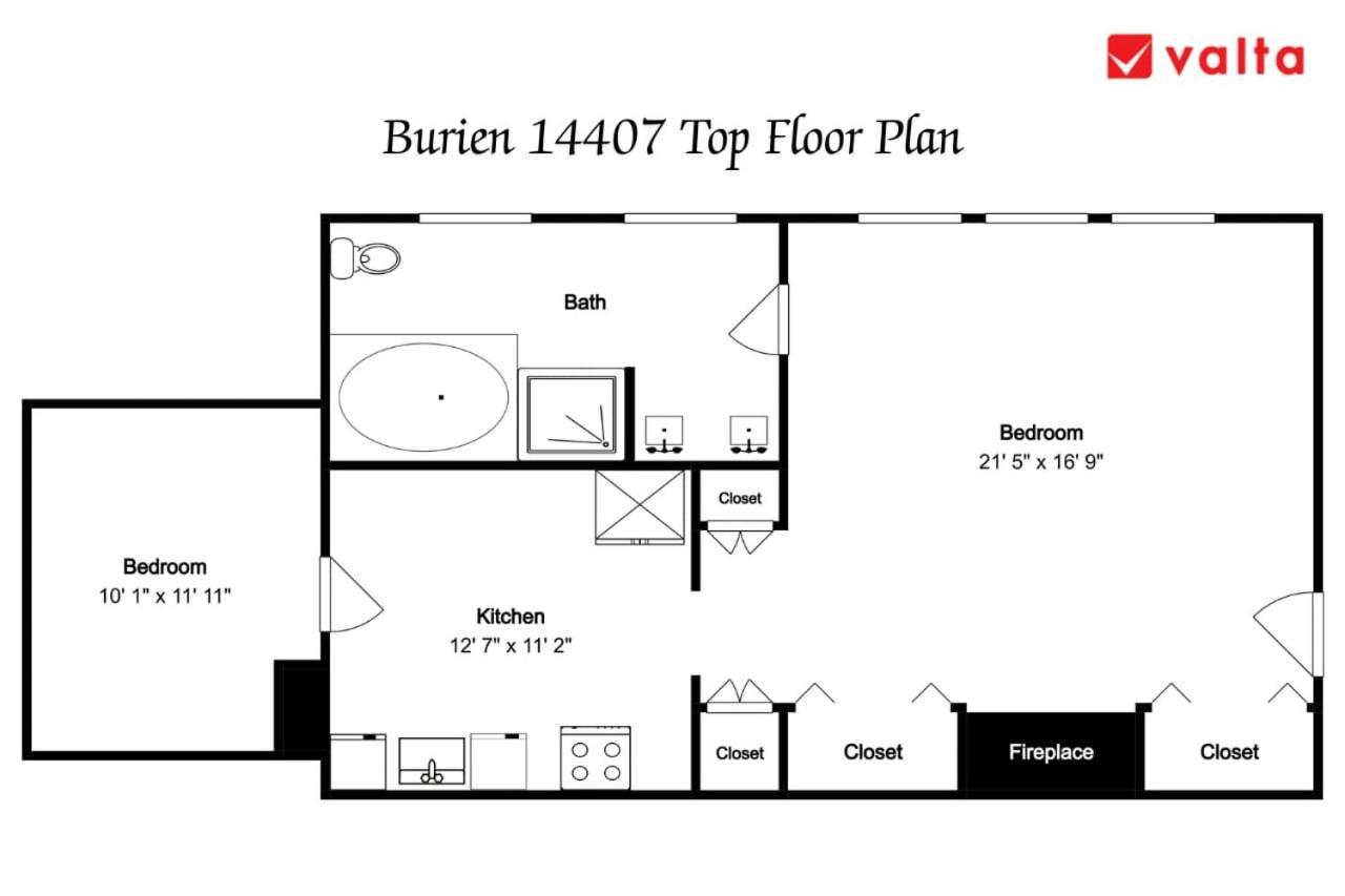 Holiday home Burien's Unit With Spa-inspired Bathroom